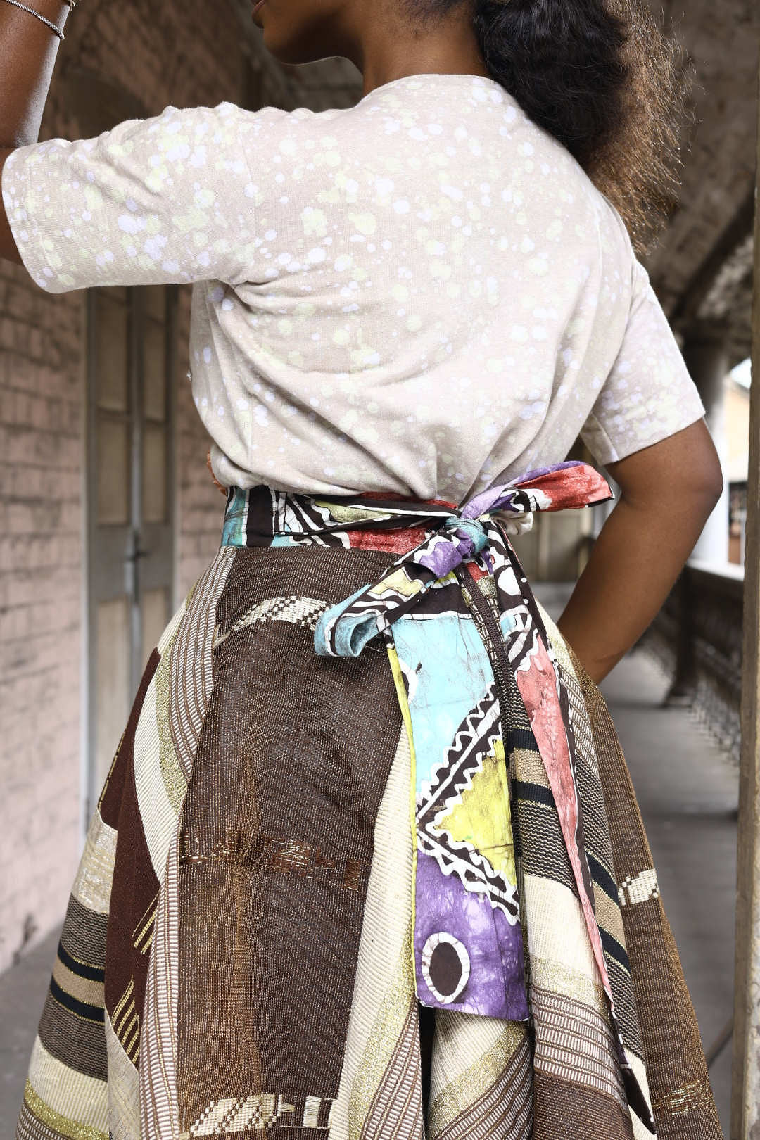 SUSSY ADIRE EMBELLISHED T- SHIRT